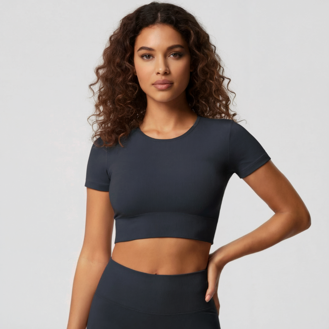Kurzärmeliges Crop-Top mit integriertem BH für Damen