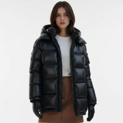 Winter Pufferjacke Damen mit Kapuze | Isolierende Außenschicht