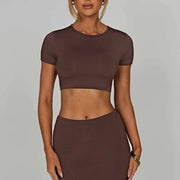 Kurzärmeliges Crop-Top mit integriertem BH für Damen