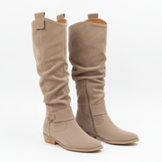 Knee boots for women | Objective execution