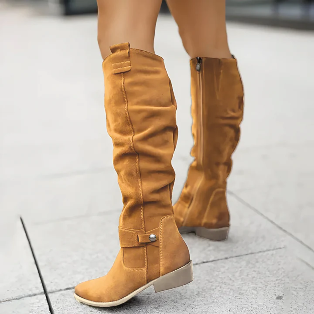 Knee boots for women | Objective execution