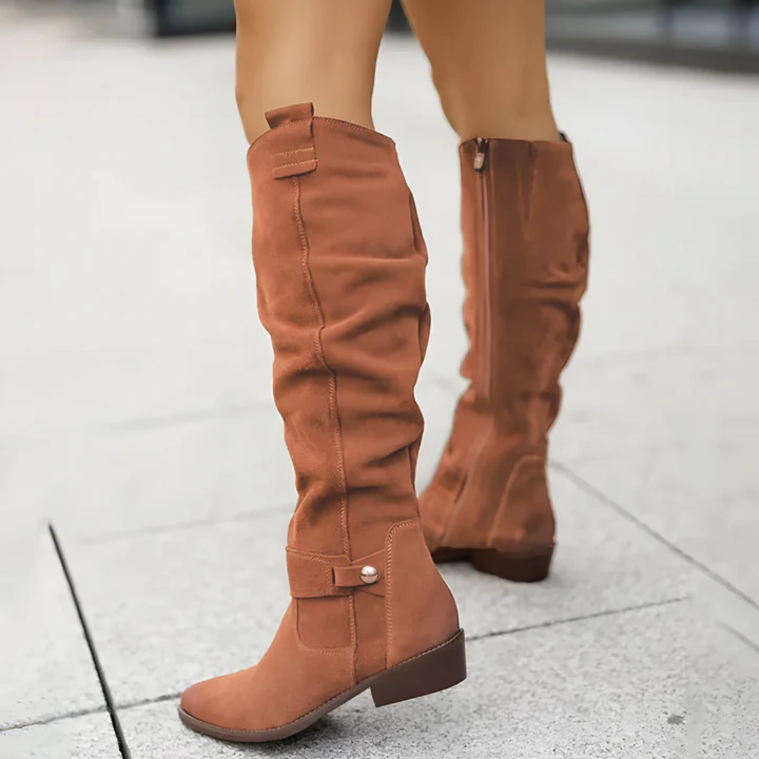Knee boots for women | Objective execution