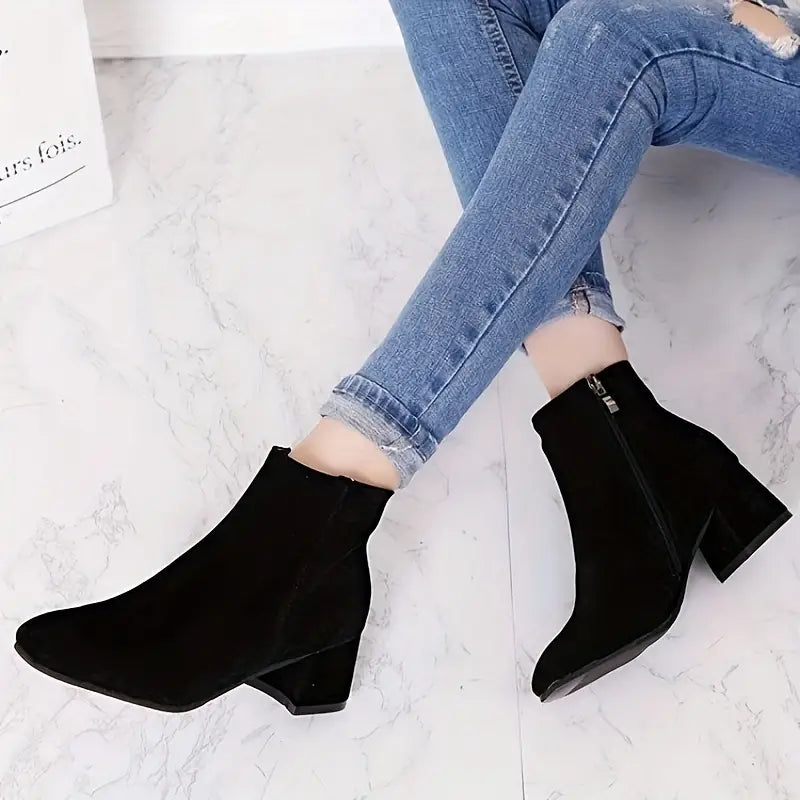 Block heel boots for women | Monochrome