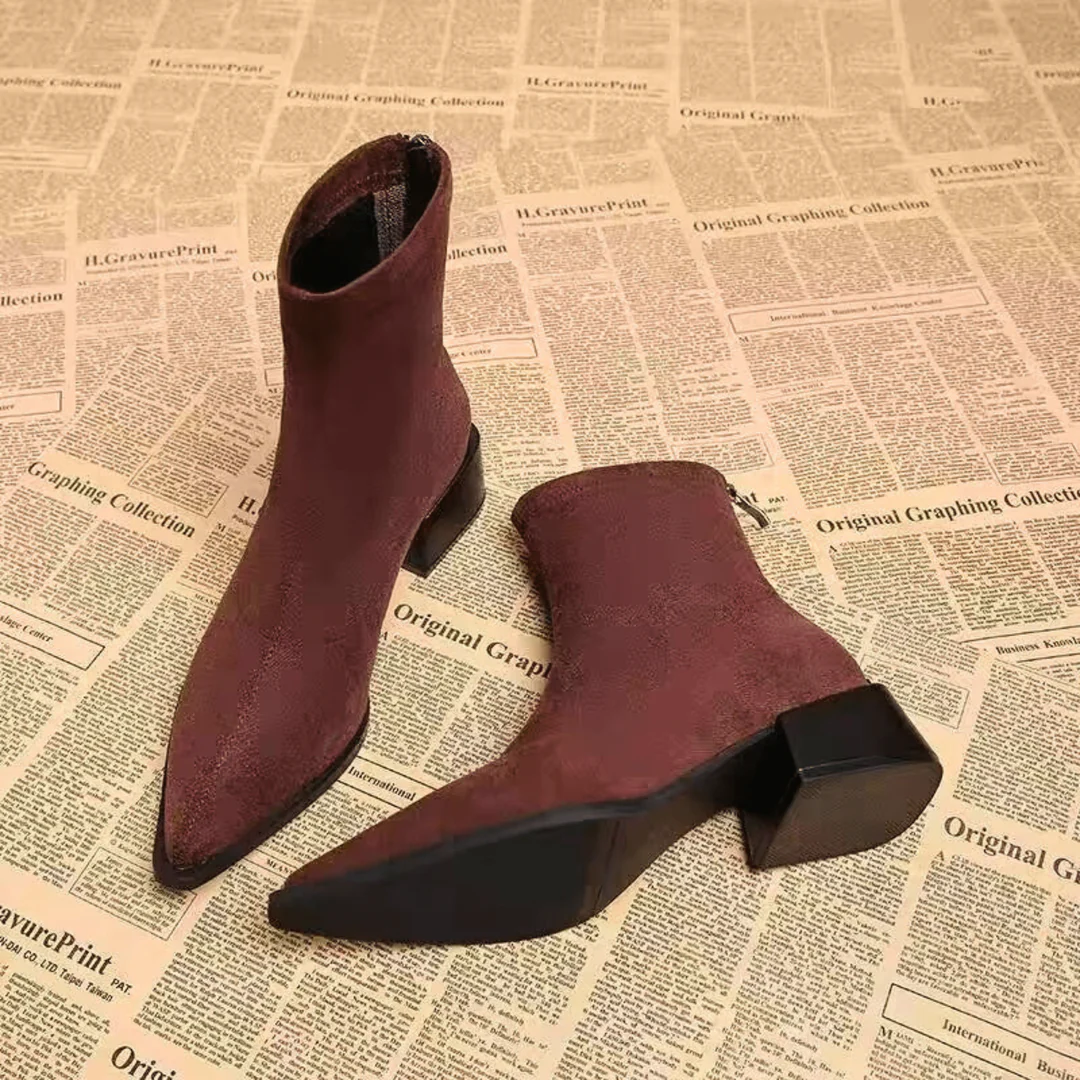 Suede ankle boots for women | Rubber outsole