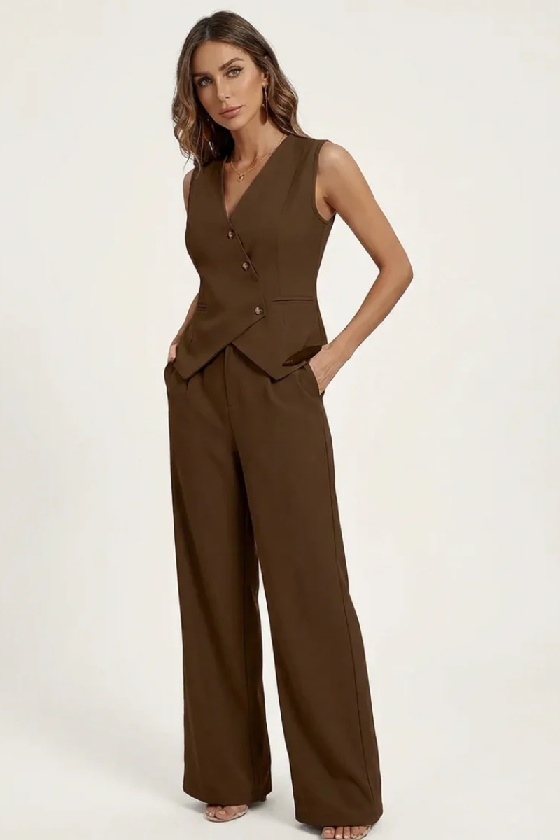 Women's Deep V Neck Wide Leg Jumpsuit Regular Fit Casual One-Piece Outfit